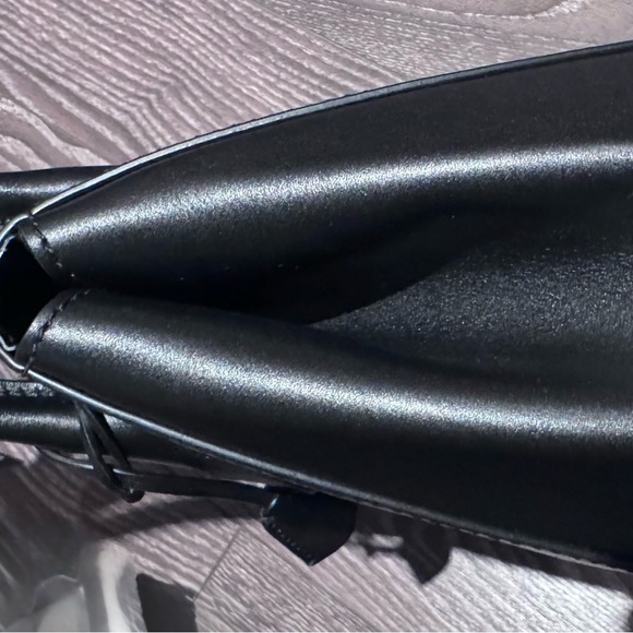 Dolce & Gabbana Black Marlene shoulder Handbag bag - Picture 10 of 12